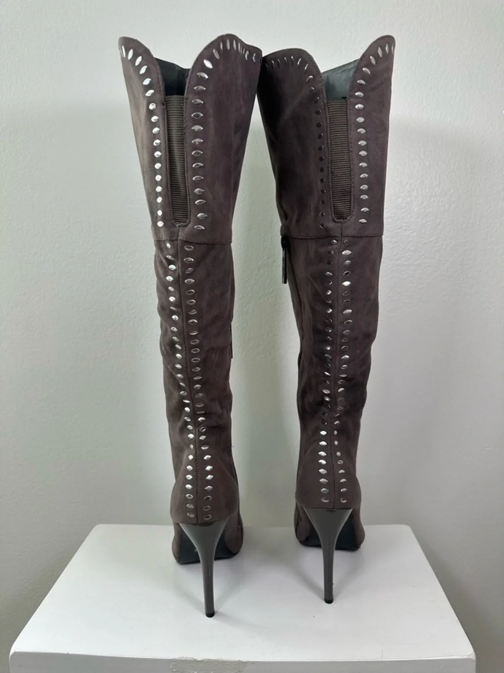 Shiekh Knee High Boots Size 10 Brown Faux Suede Studded Stiletto Heel Zip